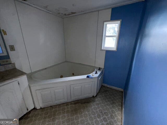3 bedroom, 2 bathroom, 1,988 sq ft single family residence under contract at 37154 Ga Highway 23, Cobbtown, GA 30420 — photo 7