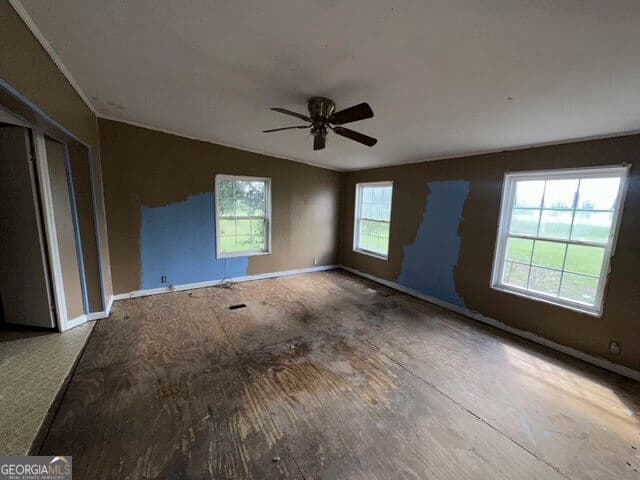 3 bedroom, 2 bathroom, 1,988 sq ft single family residence under contract at 37154 Ga Highway 23, Cobbtown, GA 30420 — photo 5