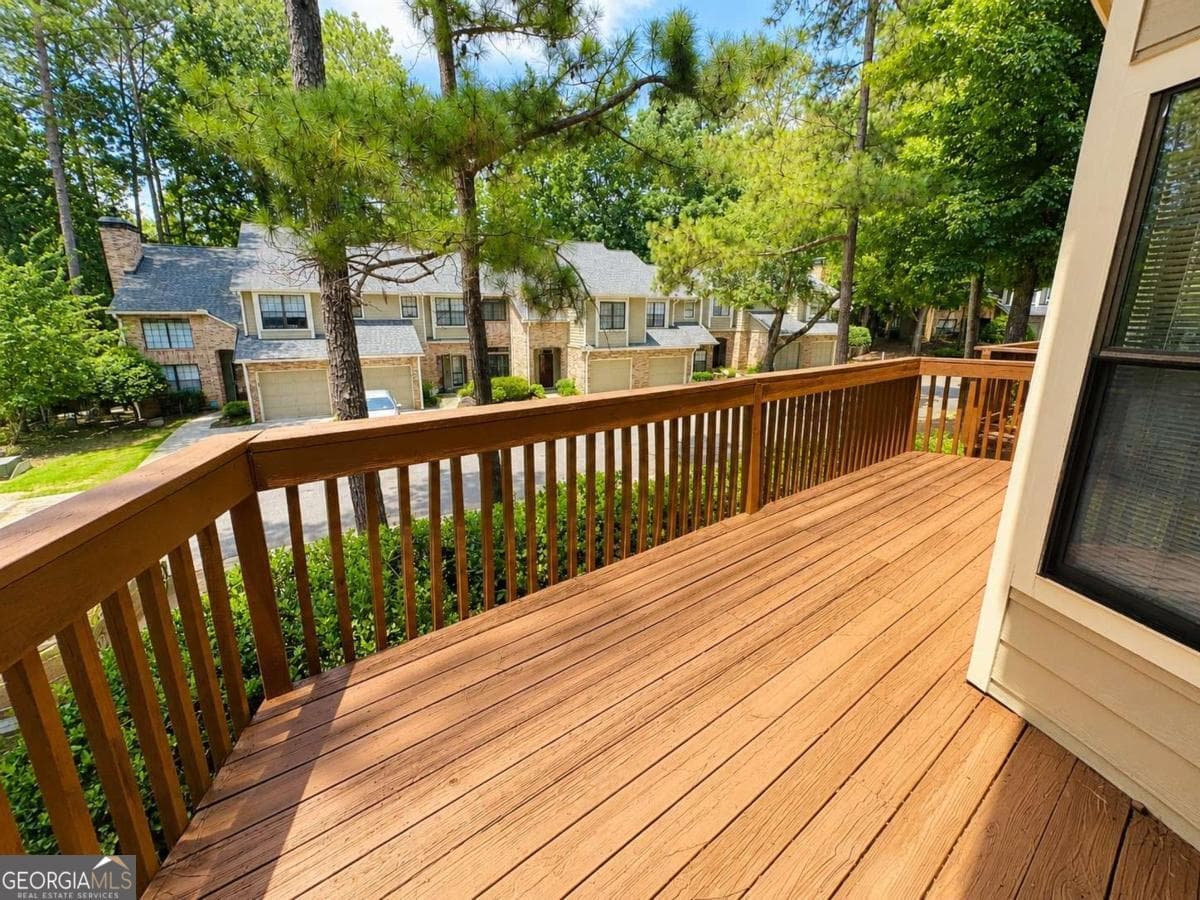 3 bedroom, 3.5 bathroom, 2,076 sq ft townhouse for sale at 621 Granby Hill Place, Alpharetta, GA 30022 — photo 7