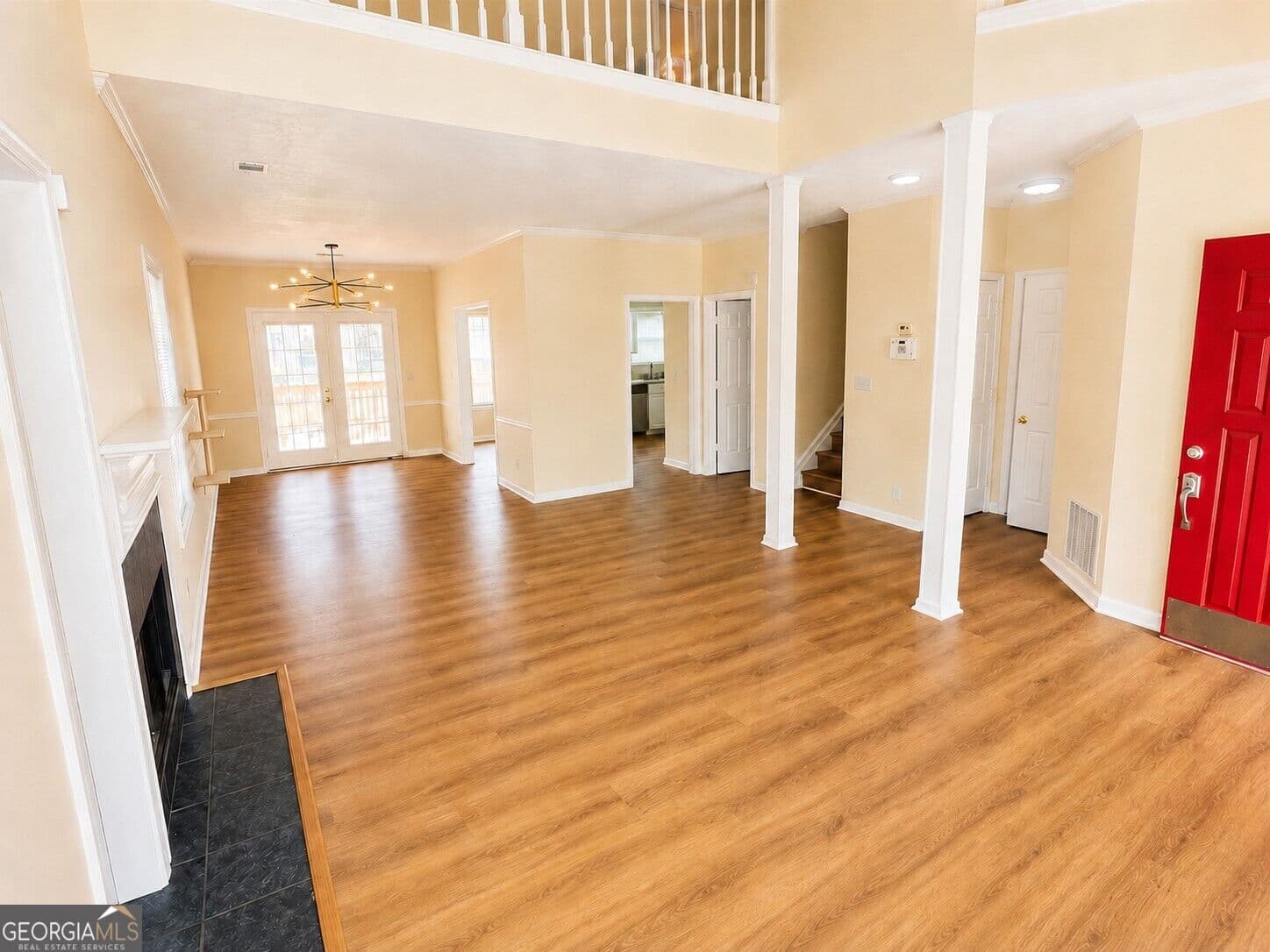 3 bedroom, 3.5 bathroom, 2,076 sq ft townhouse for sale at 621 Granby Hill Place, Alpharetta, GA 30022 — photo 3