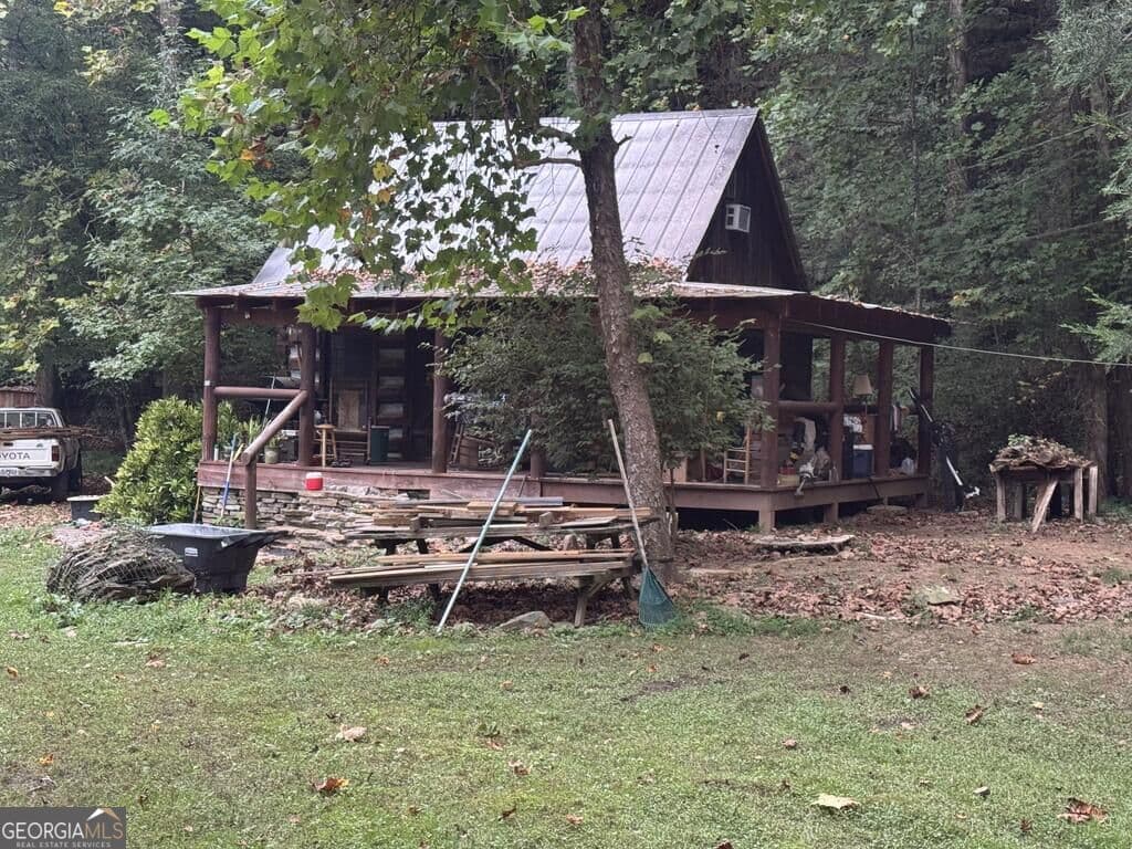 1 bedroom, 1 bathroom, 400 sq ft cabin,single family residence for sale at 3744 Tails Creek Road, Ellijay, GA 30540 — photo 1 of 18