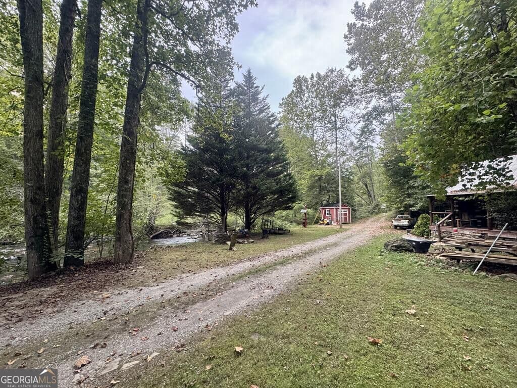 1 bedroom, 1 bathroom, 400 sq ft cabin,single family residence for sale at 3744 Tails Creek Road, Ellijay, GA 30540 — photo 10