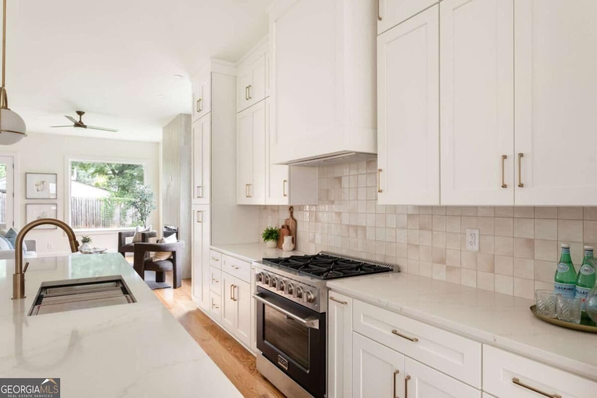 5 bedroom, 4 bathroom single family residence for sale at 1374 Sargent Avenue, Atlanta, GA 30316 — photo 10