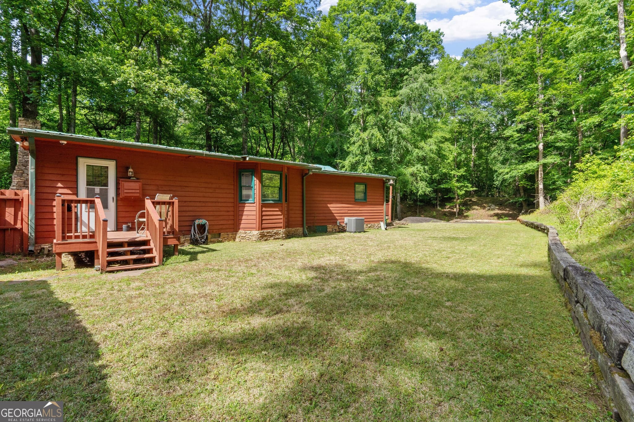 3 bedroom, 2 bathroom, 1,932 sq ft single family residence for sale at 20 Clark Hill Road, Newnan, GA 30263 — photo 6