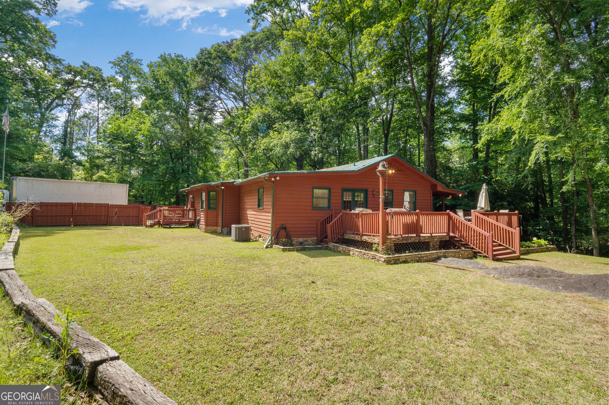 3 bedroom, 2 bathroom, 1,932 sq ft single family residence for sale at 20 Clark Hill Road, Newnan, GA 30263 — photo 10