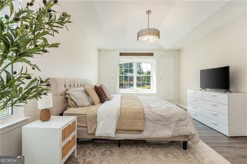 4 bedroom, 2.5 bathroom, 2,792 sq ft single family residence under contract at 777 Chanson Drive, Marietta, GA 30064 — photo 5