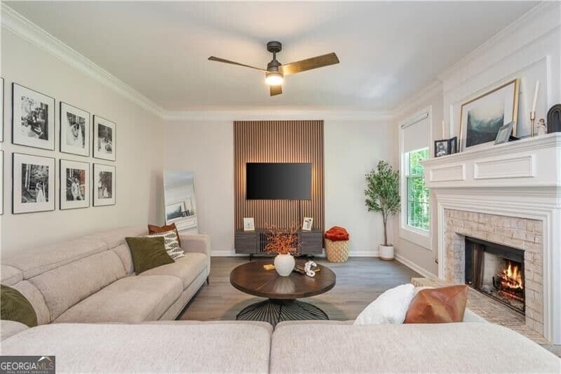 4 bedroom, 2.5 bathroom, 2,792 sq ft single family residence under contract at 777 Chanson Drive, Marietta, GA 30064 — photo 4