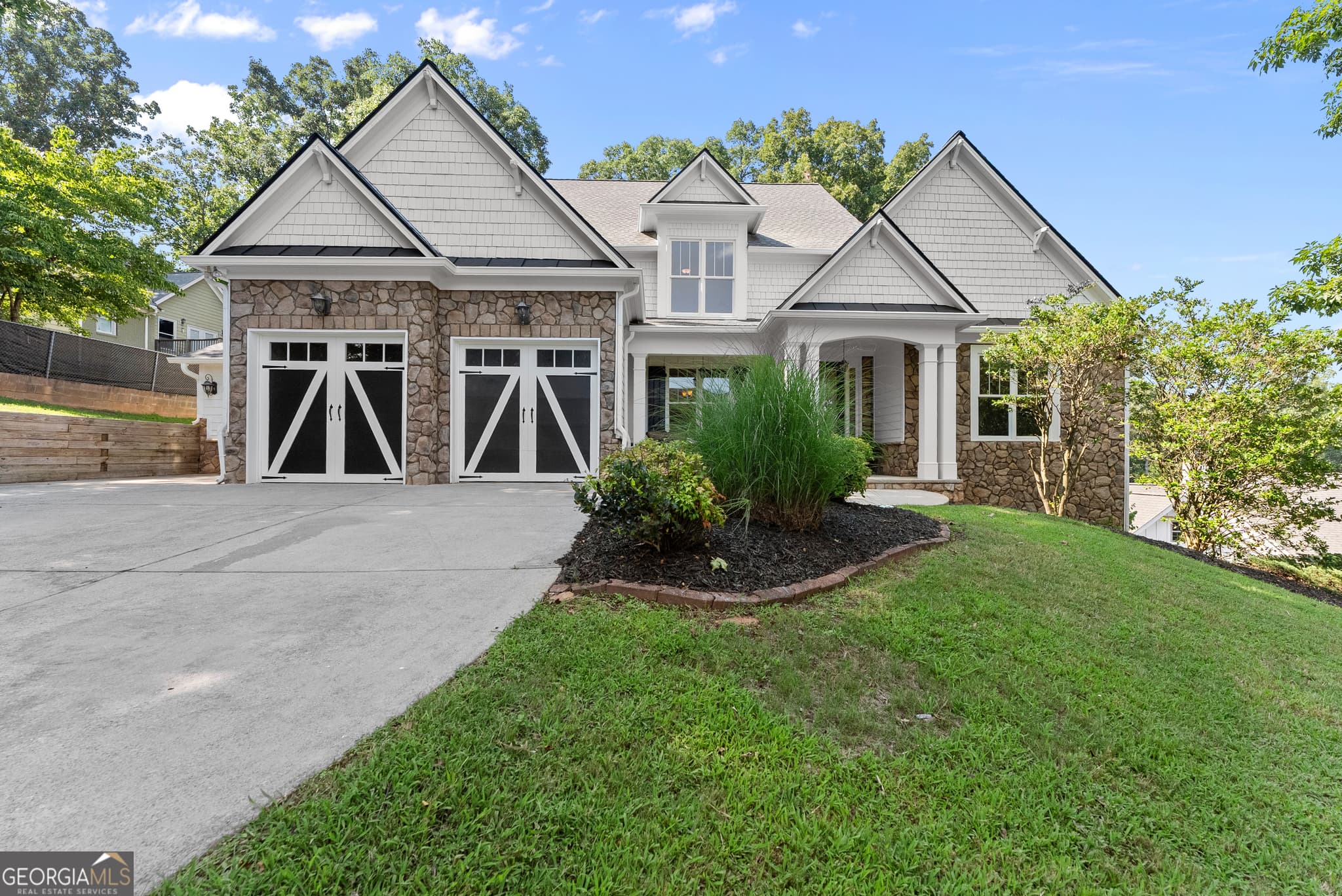 5 bedroom, 4.5 bathroom, 5,467 sq ft single family residence for sale at 3309 Chaney Circle, Gainesville, GA 30506 — photo 3