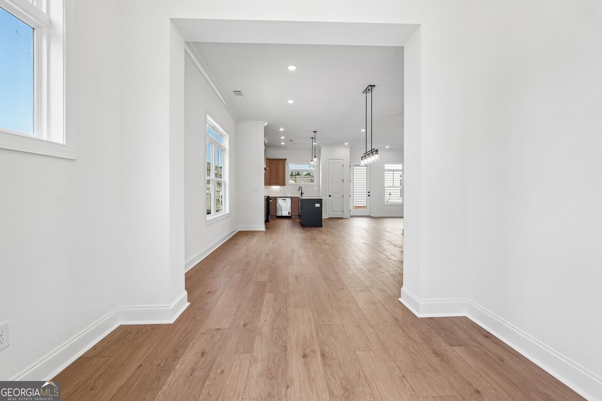 4 bedroom, 3.5 bathroom, 2,397 sq ft single family residence for sale at 3942 Fulson Drive, Lilburn, GA 30047 — photo 2