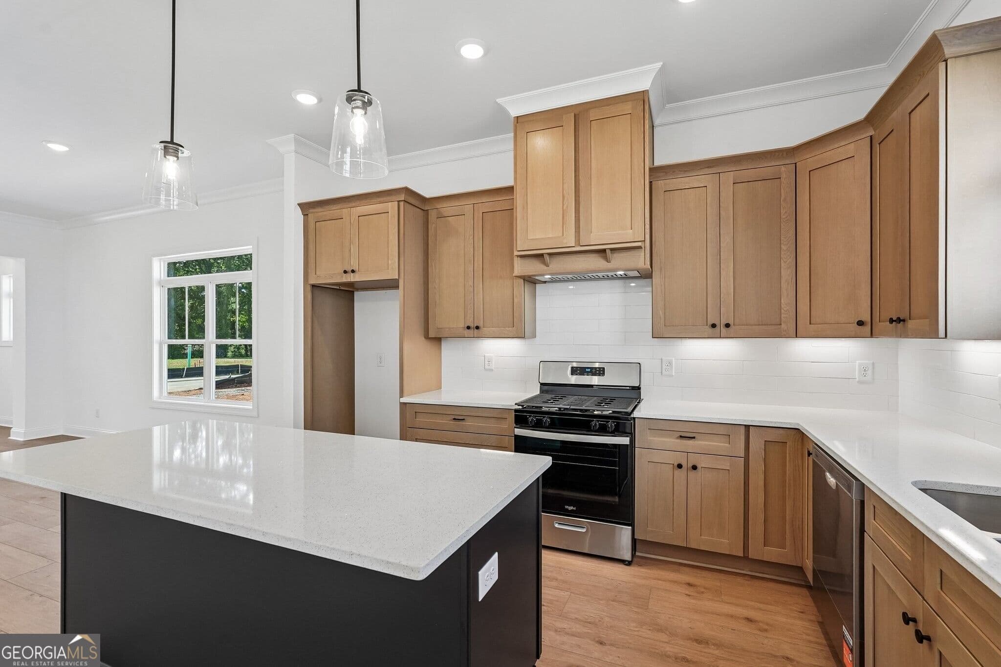 4 bedroom, 3.5 bathroom, 2,397 sq ft single family residence for sale at 3942 Fulson Drive, Lilburn, GA 30047 — photo 10