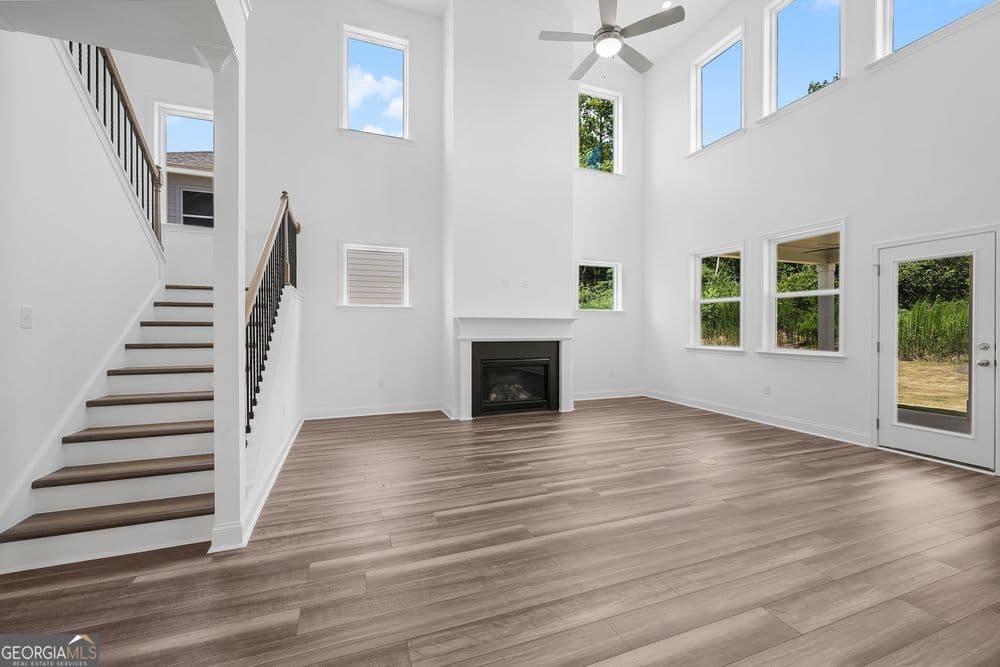 5 bedroom, 4.5 bathroom, 3,190 sq ft single family residence for sale at 3180 Danlow Court, Kennesaw, GA 30152 — photo 10