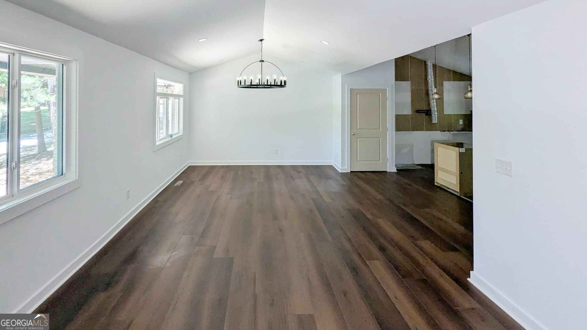 4 bedroom, 3 bathroom, 1,728 sq ft single family residence for sale at 2541 Peyton Woods Trail, Atlanta, GA 30311 — photo 6