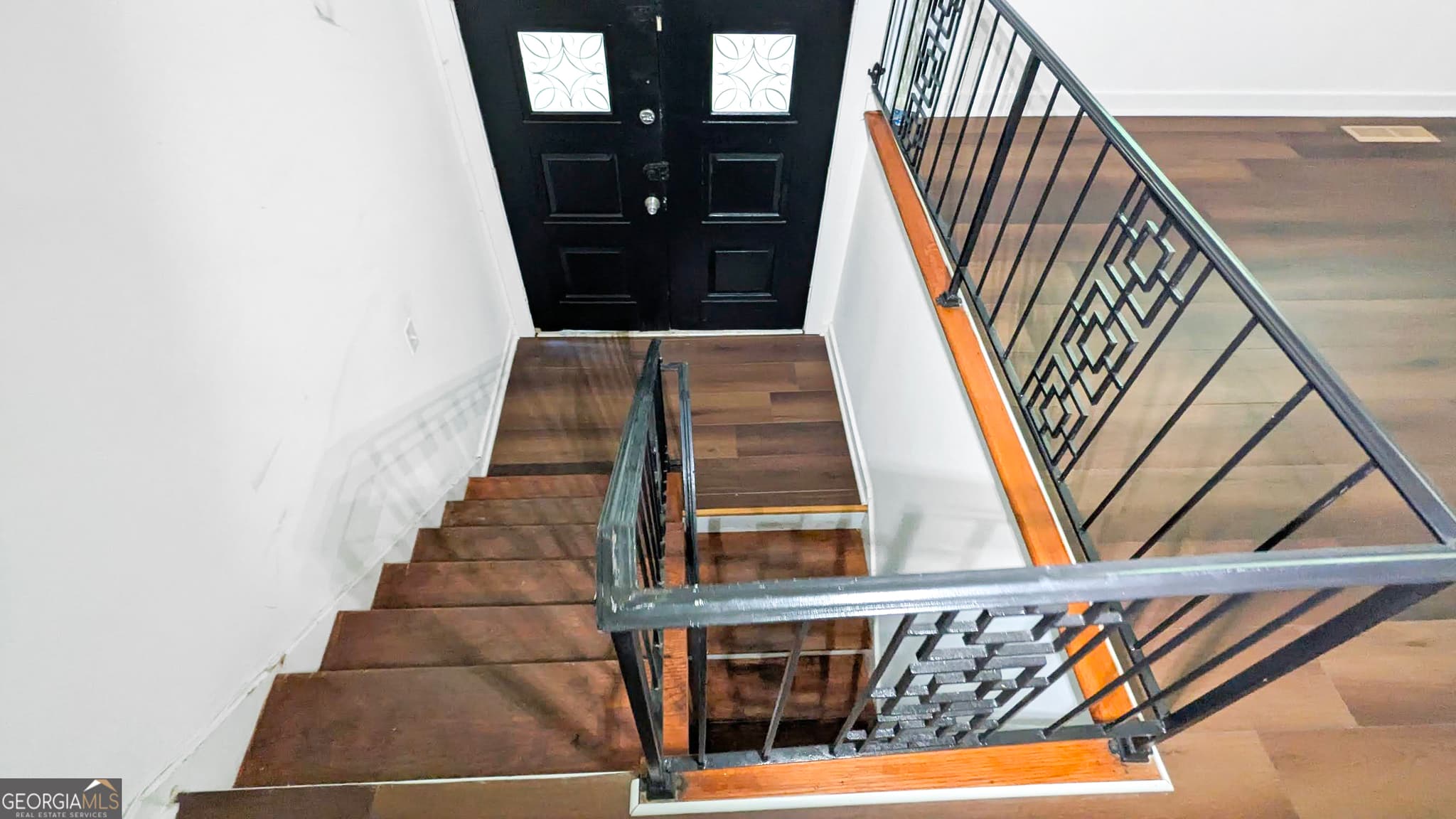 4 bedroom, 3 bathroom, 1,728 sq ft single family residence for sale at 2541 Peyton Woods Trail, Atlanta, GA 30311 — photo 7