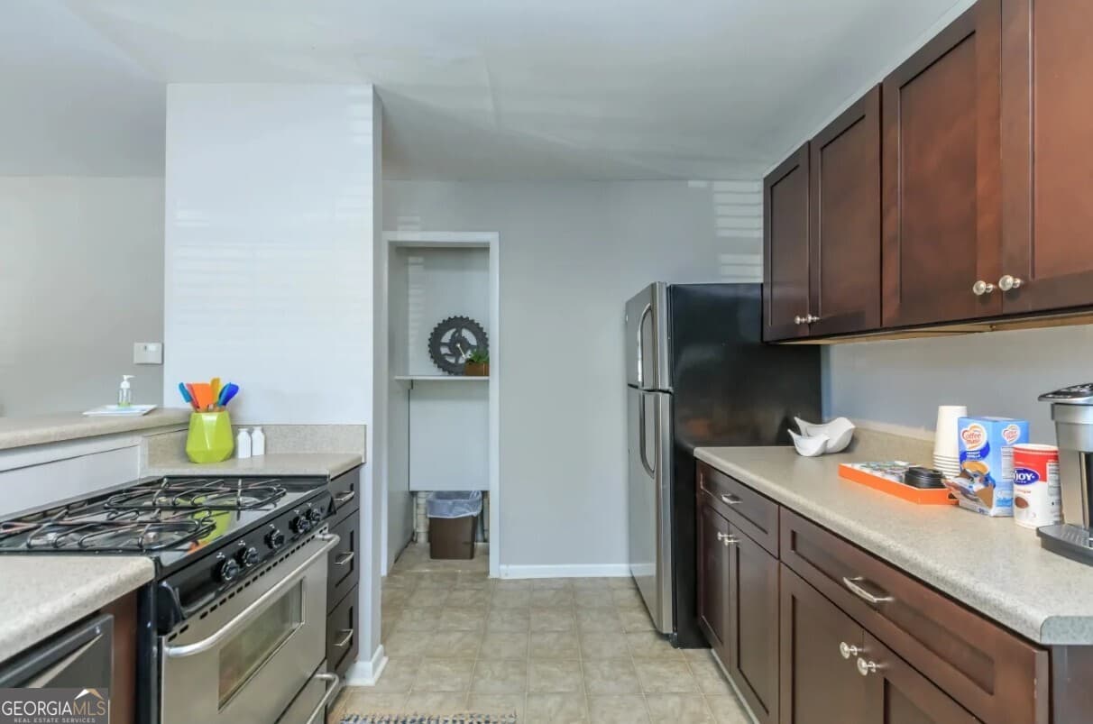 2 bedroom, 2 bathroom, 942 sq ft apartment for rent at 1900 Rosemont Parkway 801, Roswell, GA 30076 for $1,598 a month — photo 3