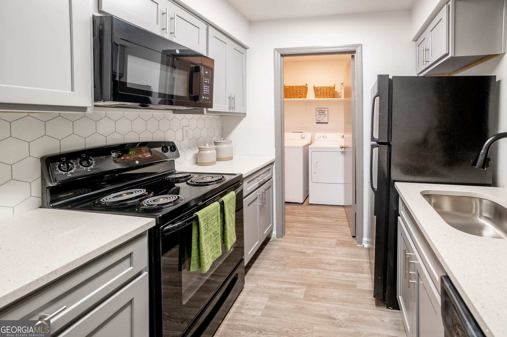 2 bedroom, 2 bathroom, 942 sq ft apartment for rent at 1900 Rosemont Parkway 801, Roswell, GA 30076 for $1,598 a month — photo 1 of 34