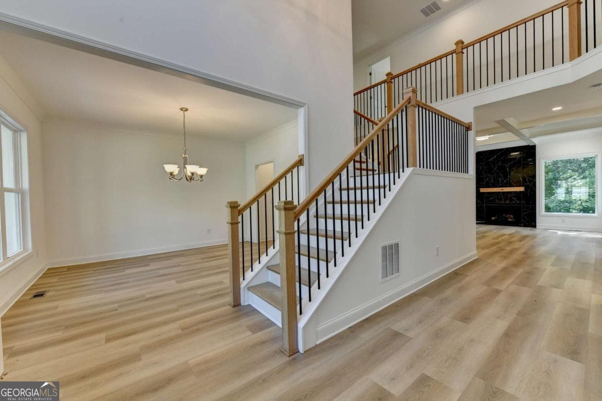 5 bedroom, 4 bathroom, 3,500 sq ft single family residence for rent at 9135 Fox Trail Lane, Gainesville, GA 30506 for $3,500 a month — photo 3
