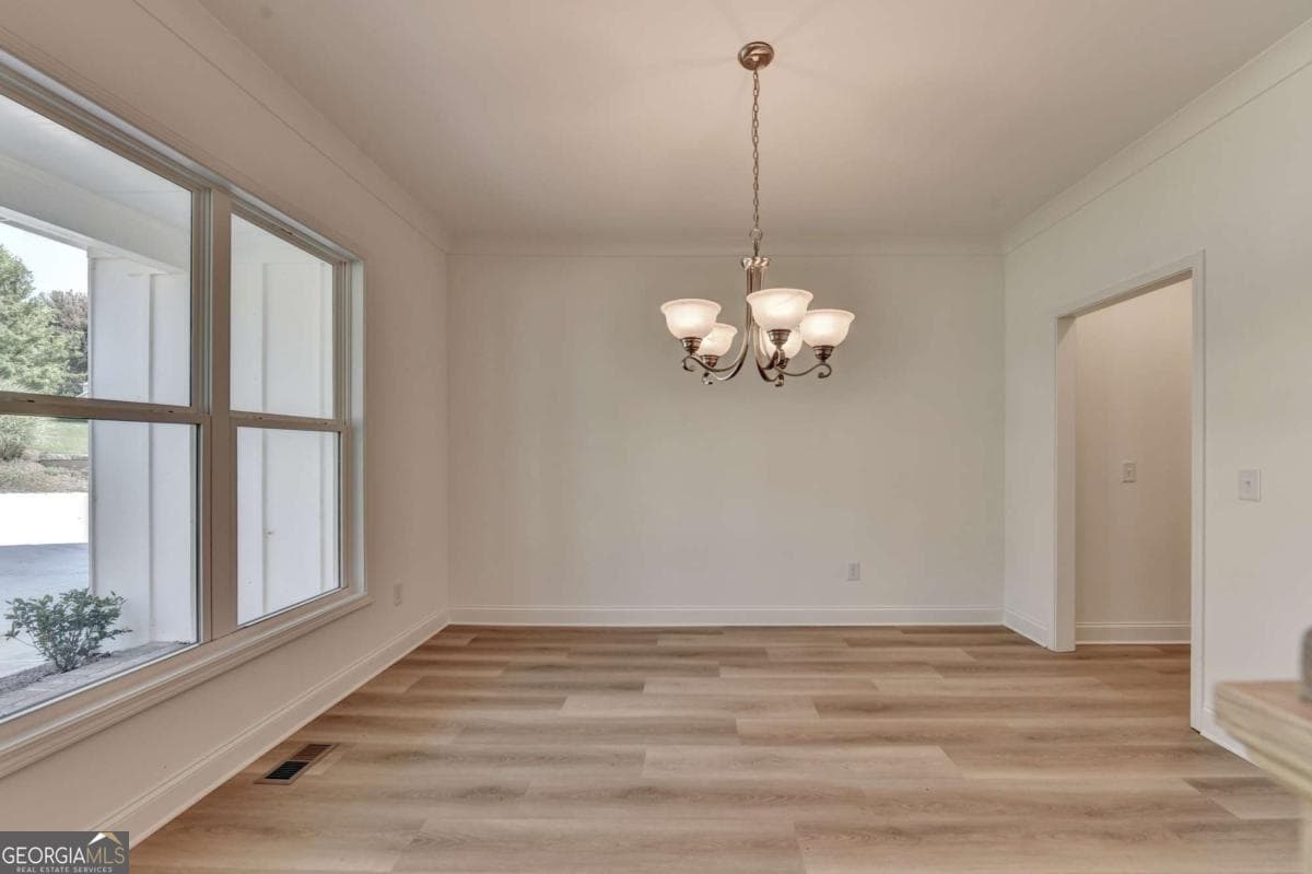 5 bedroom, 4 bathroom, 3,500 sq ft single family residence for rent at 9135 Fox Trail Lane, Gainesville, GA 30506 for $3,500 a month — photo 9