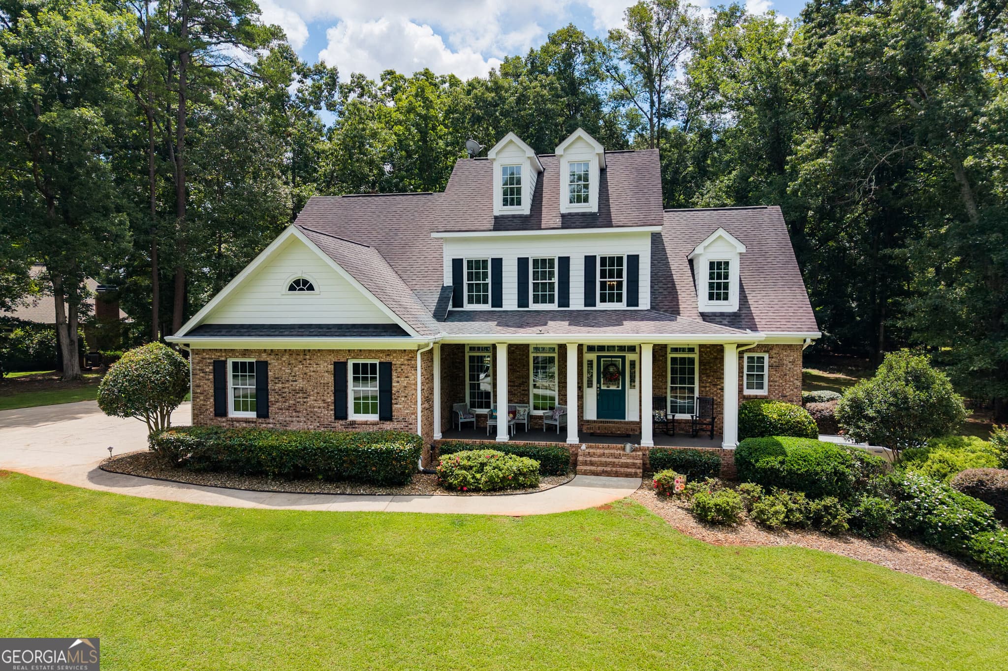 4 bedroom, 2.5 bathroom, 3,165 sq ft single family residence for sale at 195 River Cove Meadows, Social Circle, GA 30025 — photo 5