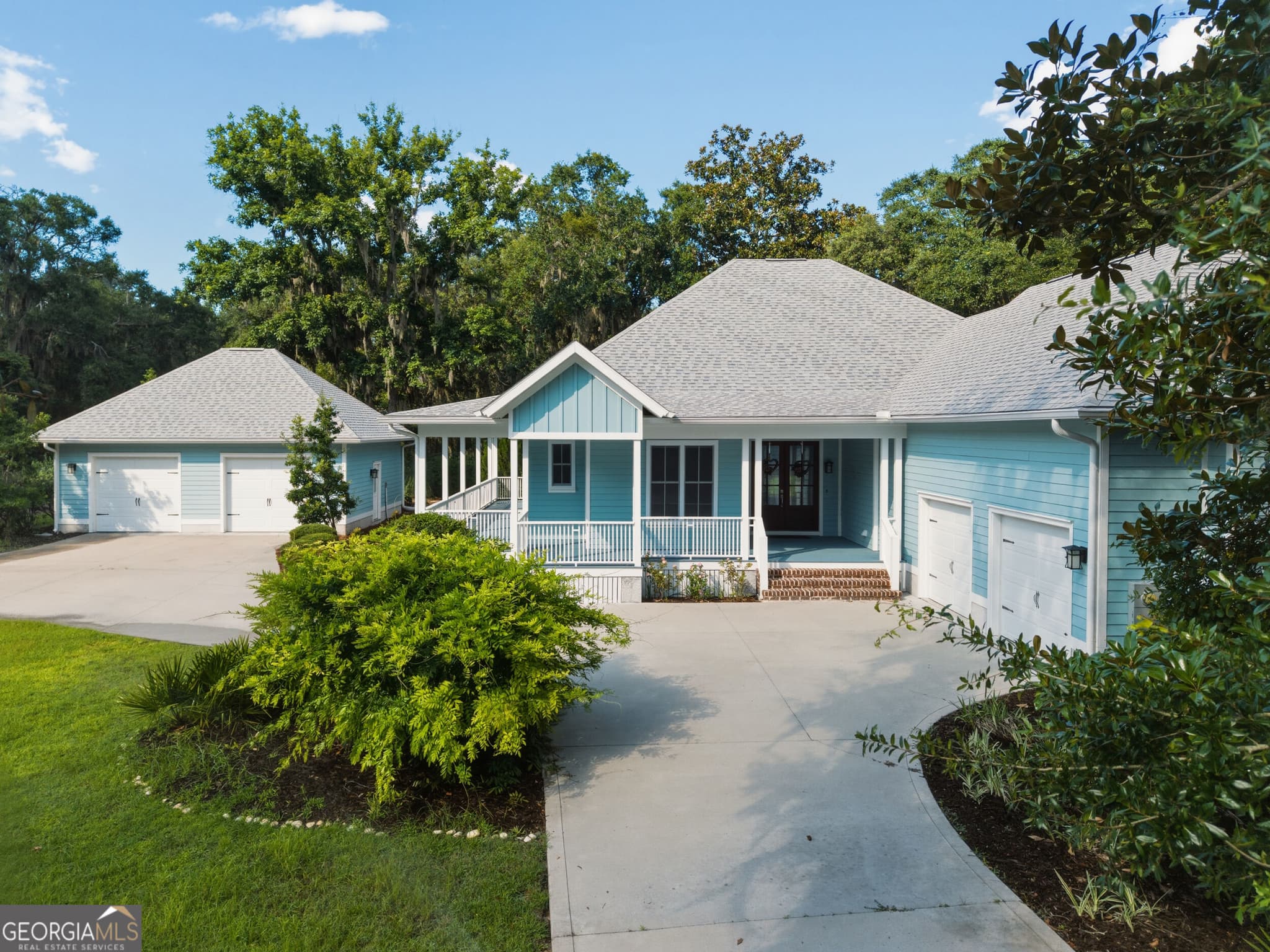4 bedroom, 3 bathroom, 2,773 sq ft single family residence for rent at 101 Wards Lane, St. Marys, GA 31558 for $3,200 a month — photo 1 of 1