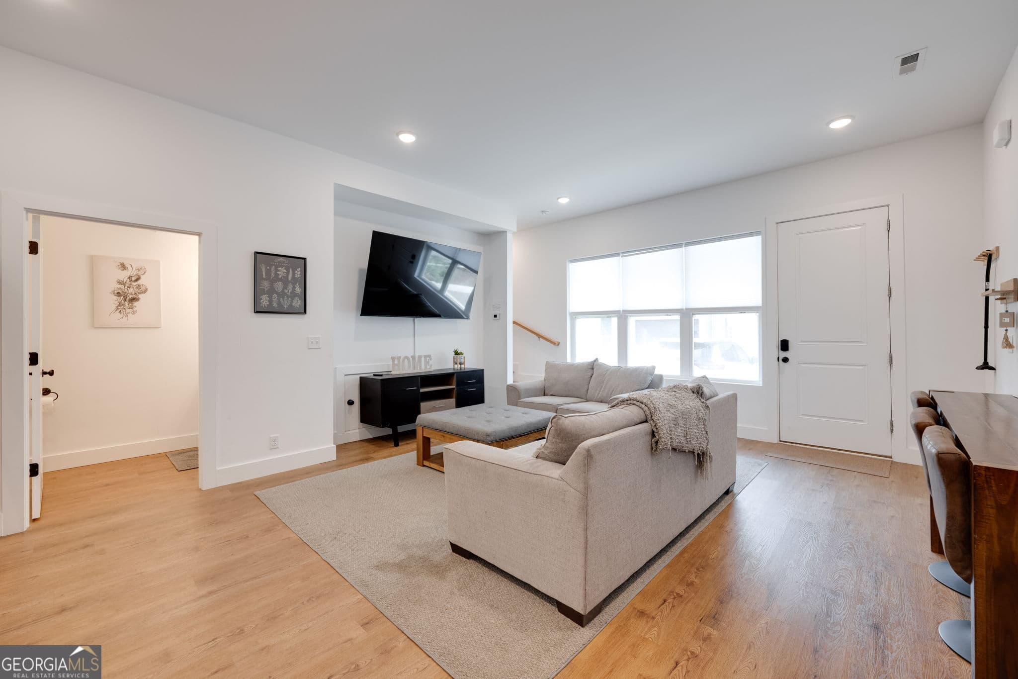 2 bedroom, 2.5 bathroom, 1,398 sq ft townhouse for sale at 979 Montague Place, Chattanooga, TN 37408 — photo 7