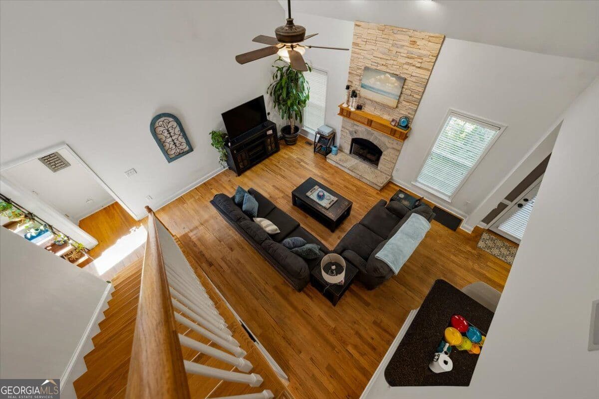 4 bedroom, 2.5 bathroom, 2,371 sq ft single family residence for sale at 920 Huntcliffe Drive, Macon, GA 31210 — photo 9