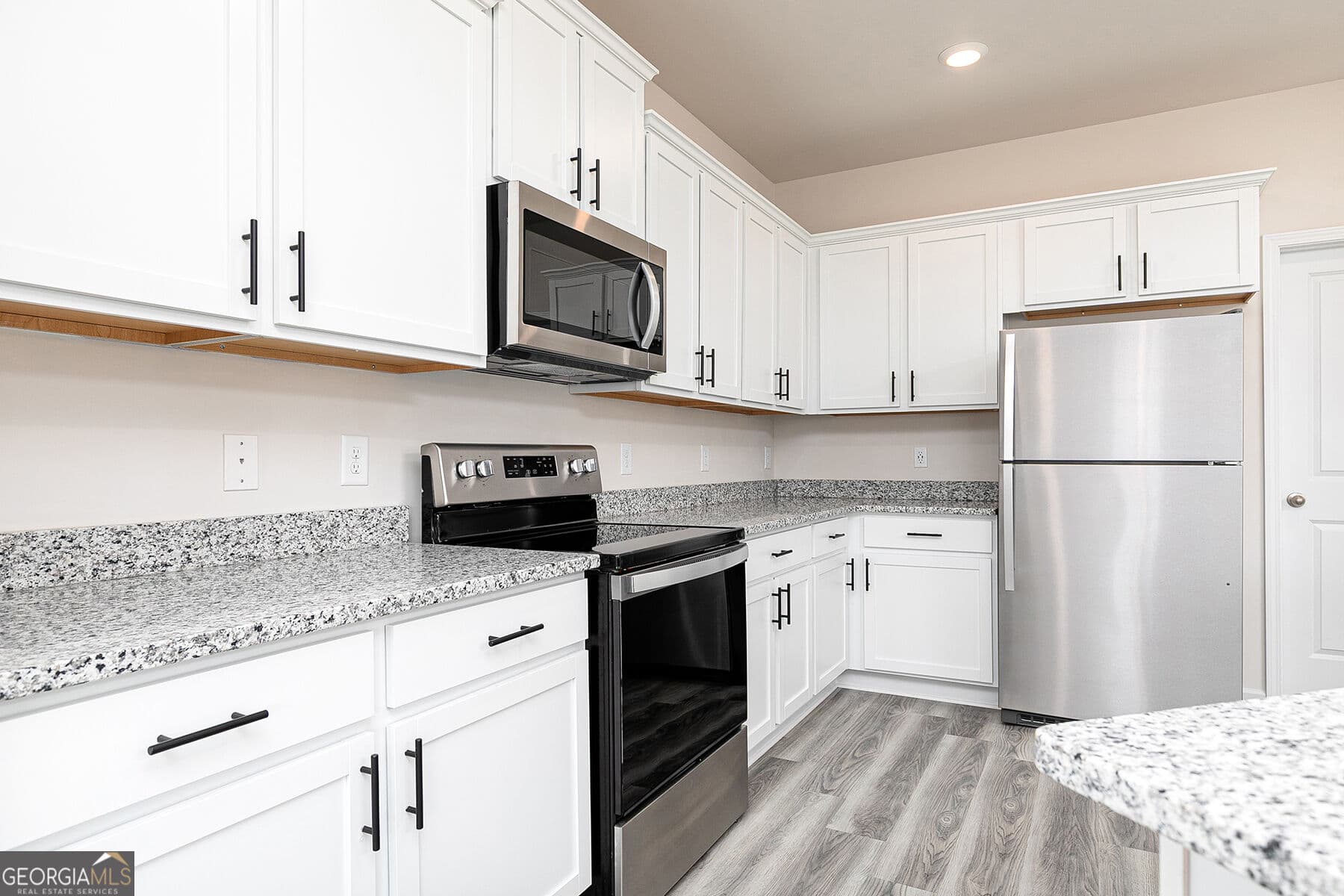 3 bedroom, 3 bathroom, 1,680 sq ft single family residence for sale at 478 Prescott Way, Villa Rica, GA 30180 — photo 9