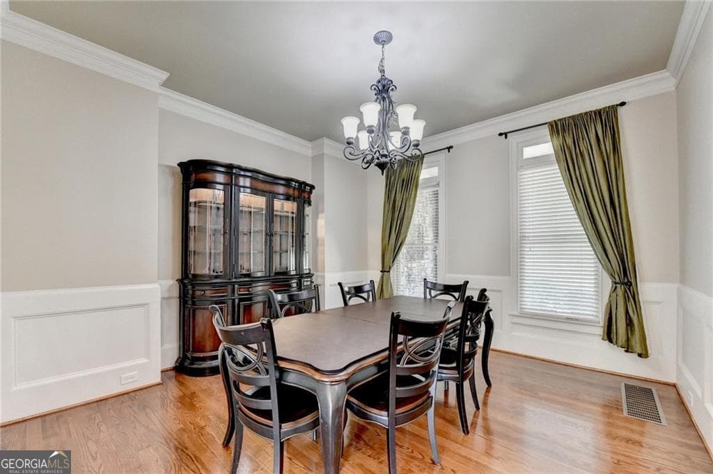 5 bedroom, 4.5 bathroom, 5,645 sq ft single family residence for sale at 995 Freehome Road, Canton, GA 30115 — photo 5