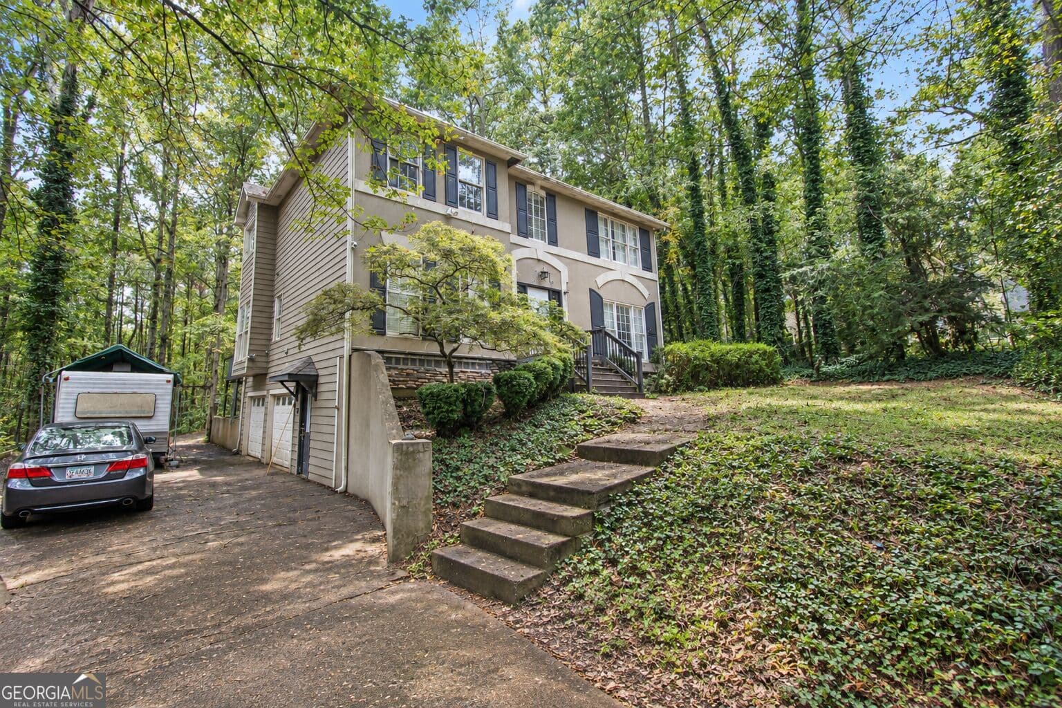 4 bedroom, 3 bathroom, 3,334 sq ft single family residence for sale at 440 Longwood Court 440, Jonesboro, GA 30236 — photo 4