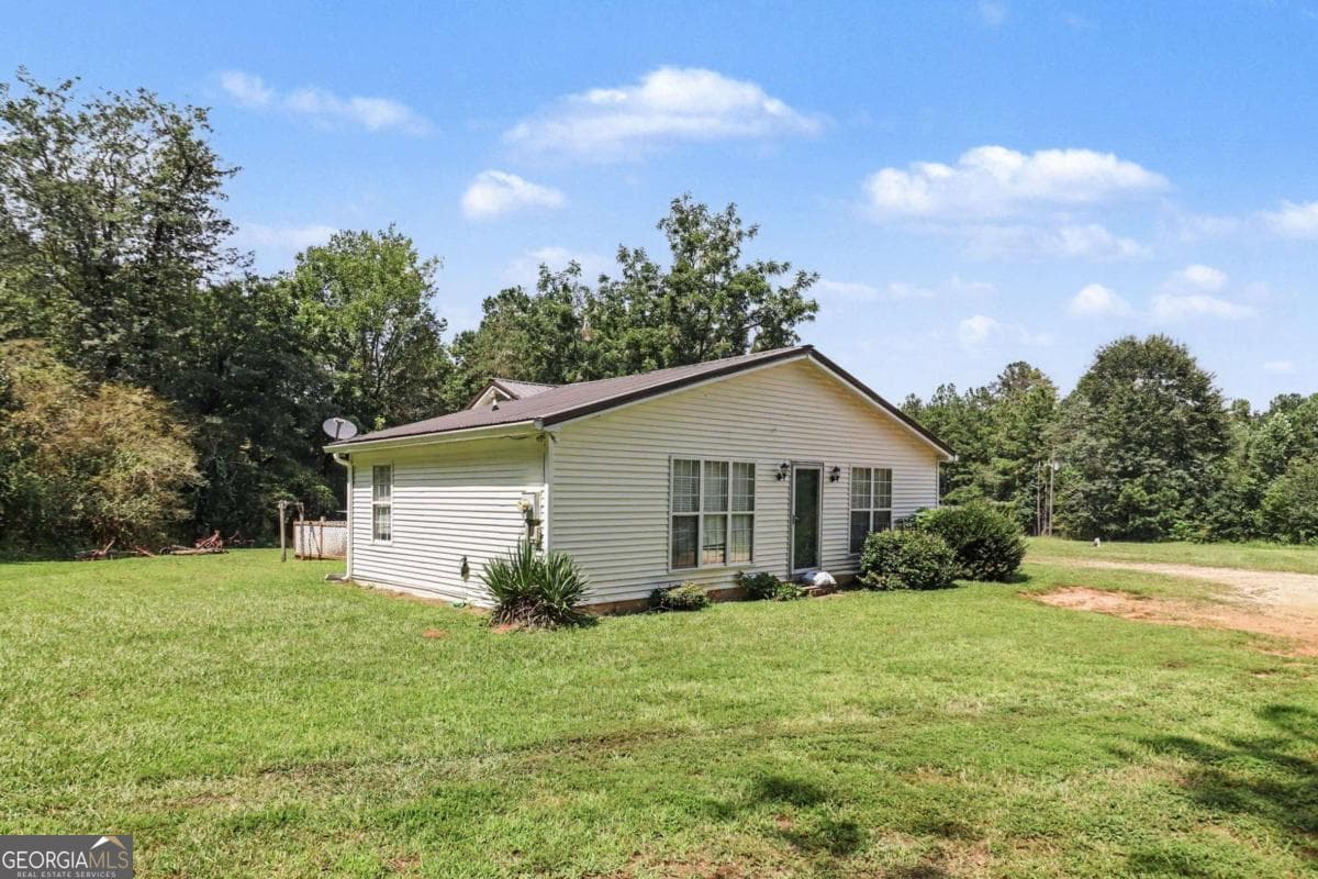 2 bedroom, 1.5 bathroom, 1,400 sq ft single family residence for sale at 88 Old Waco Road, Bremen, GA 30110 — photo 7