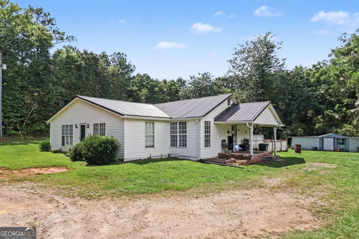 2 bedroom, 1.5 bathroom, 1,400 sq ft single family residence for sale at 88 Old Waco Road, Bremen, GA 30110 — photo 8