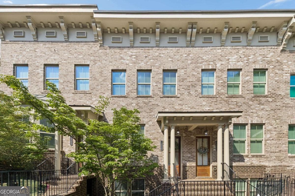 3 bedroom, 3.5 bathroom, 2,376 sq ft townhouse sold at 1244 Virginia Court, Atlanta, GA 30306