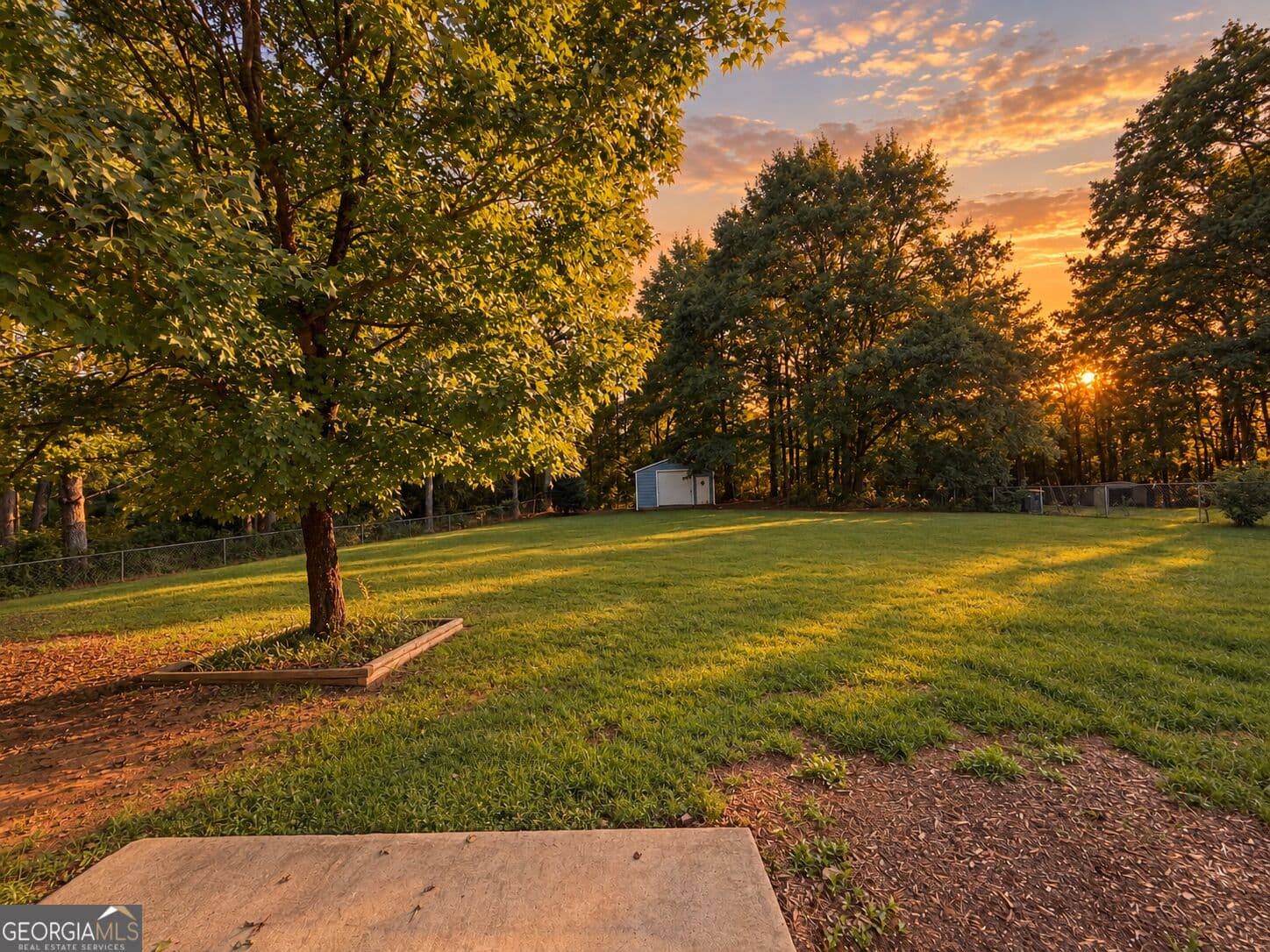 3 bedroom, 2 bathroom, 1,258 sq ft single family residence for sale at 111 Cranford Mill Drive, Newnan, GA 30265 — photo 4