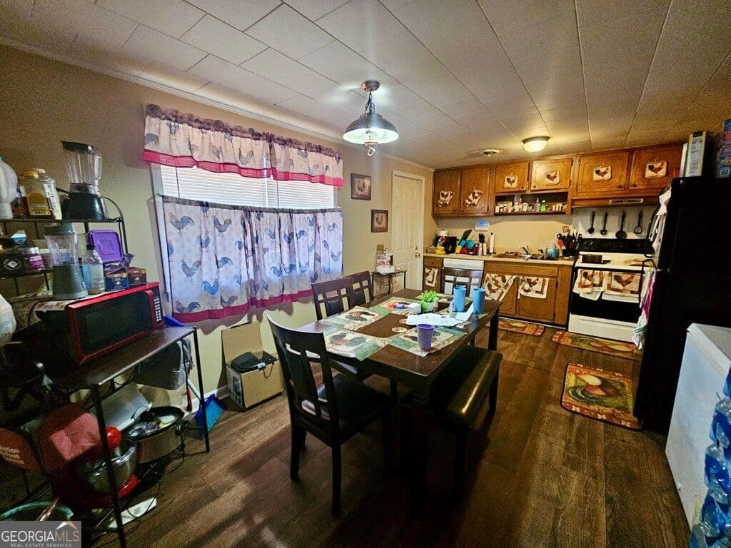 3 bedroom, 1 bathroom, 1,440 sq ft single family residence for sale at 1437 Peach Street, Dublin, GA 31021 — photo 3