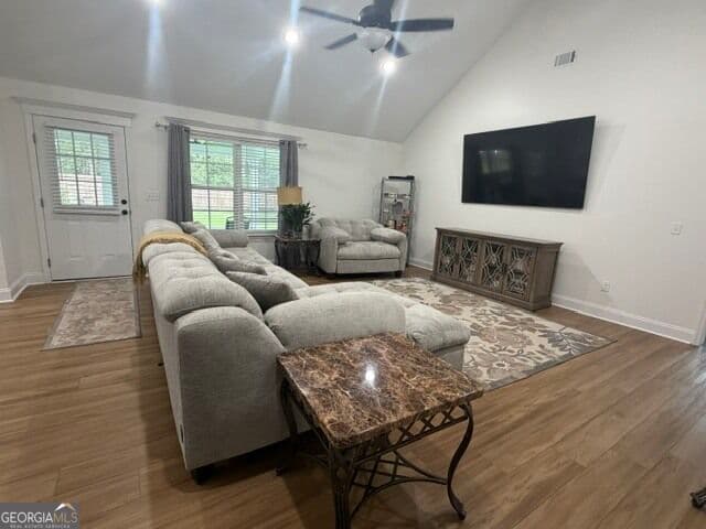4 bedroom, 2 bathroom, 2,146 sq ft single family residence for sale at 4581 Firestone Lane, Lake Park, GA 31636 — photo 10