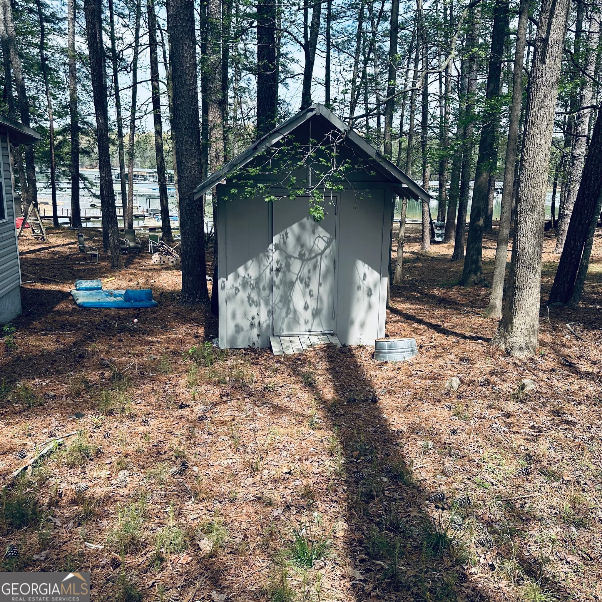 2 bedroom, 1 bathroom, 665 sq ft cabin,single family residence for sale at 5400 Kings Camp Road # B31, Acworth, GA 30102 — photo 2