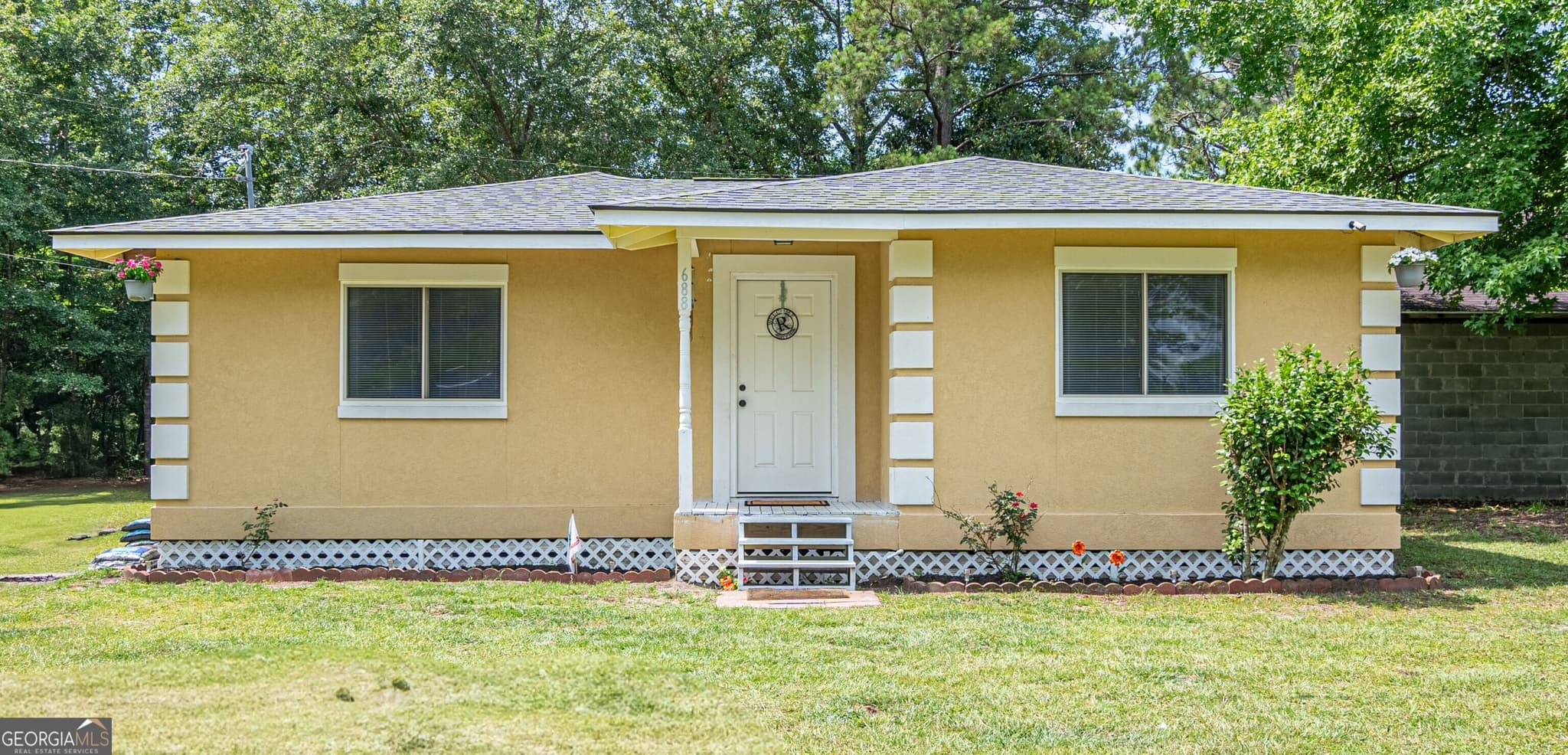 2 bedroom, 1 bathroom, 974 sq ft single family residence sold at 688 Ash Branch Road, Pembroke, GA 31321