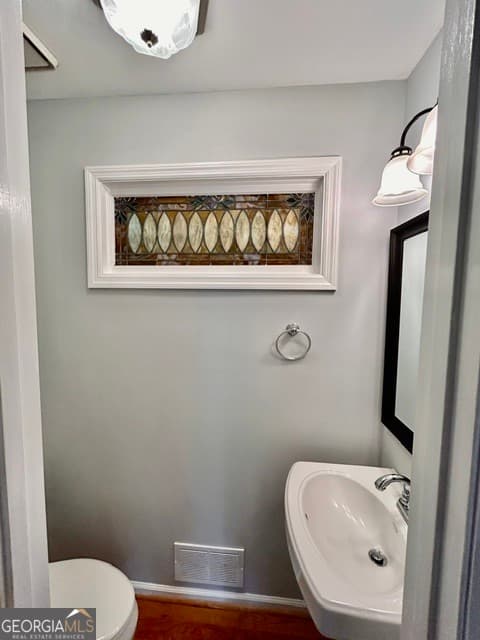 3 bedroom, 2.5 bathroom, 2,285 sq ft single family residence for sale at 420 Forrest Avenue, Griffin, GA 30224 — photo 7