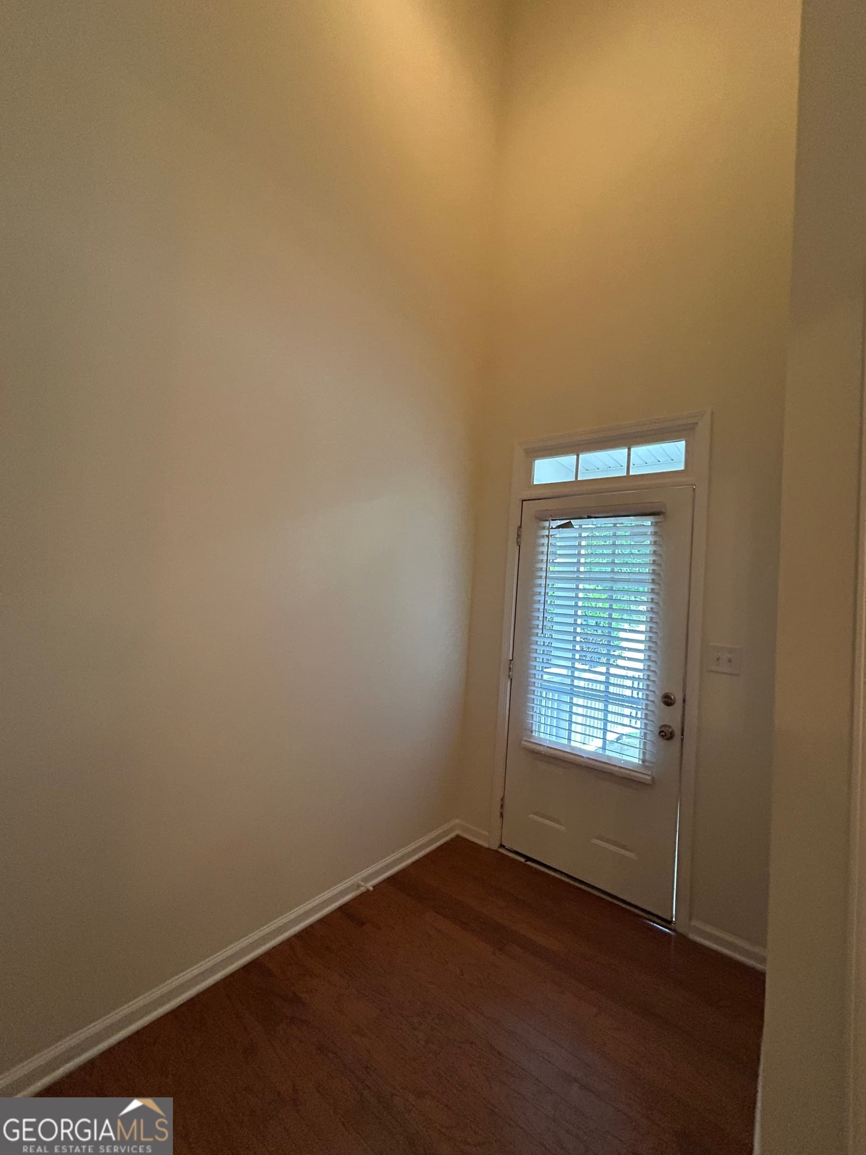3 bedroom, 2.5 bathroom, 1,984 sq ft single family residence for rent at 2683 Winslow Ridge Drive, Buford, GA 30519 for $1,895 a month — photo 2