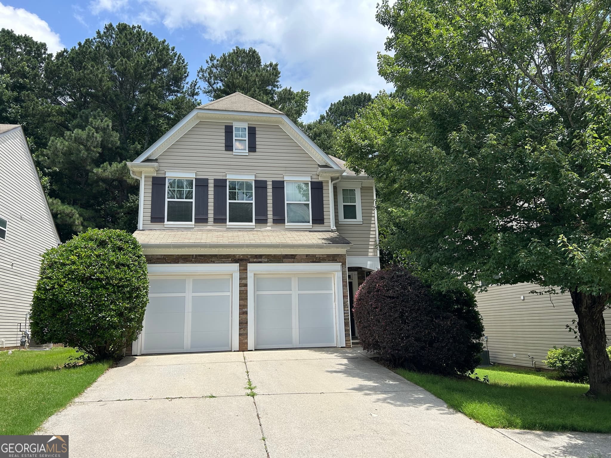 3 bedroom, 2.5 bathroom, 1,984 sq ft single family residence for rent at 2683 Winslow Ridge Drive, Buford, GA 30519 for $1,895 a month — photo 1 of 19
