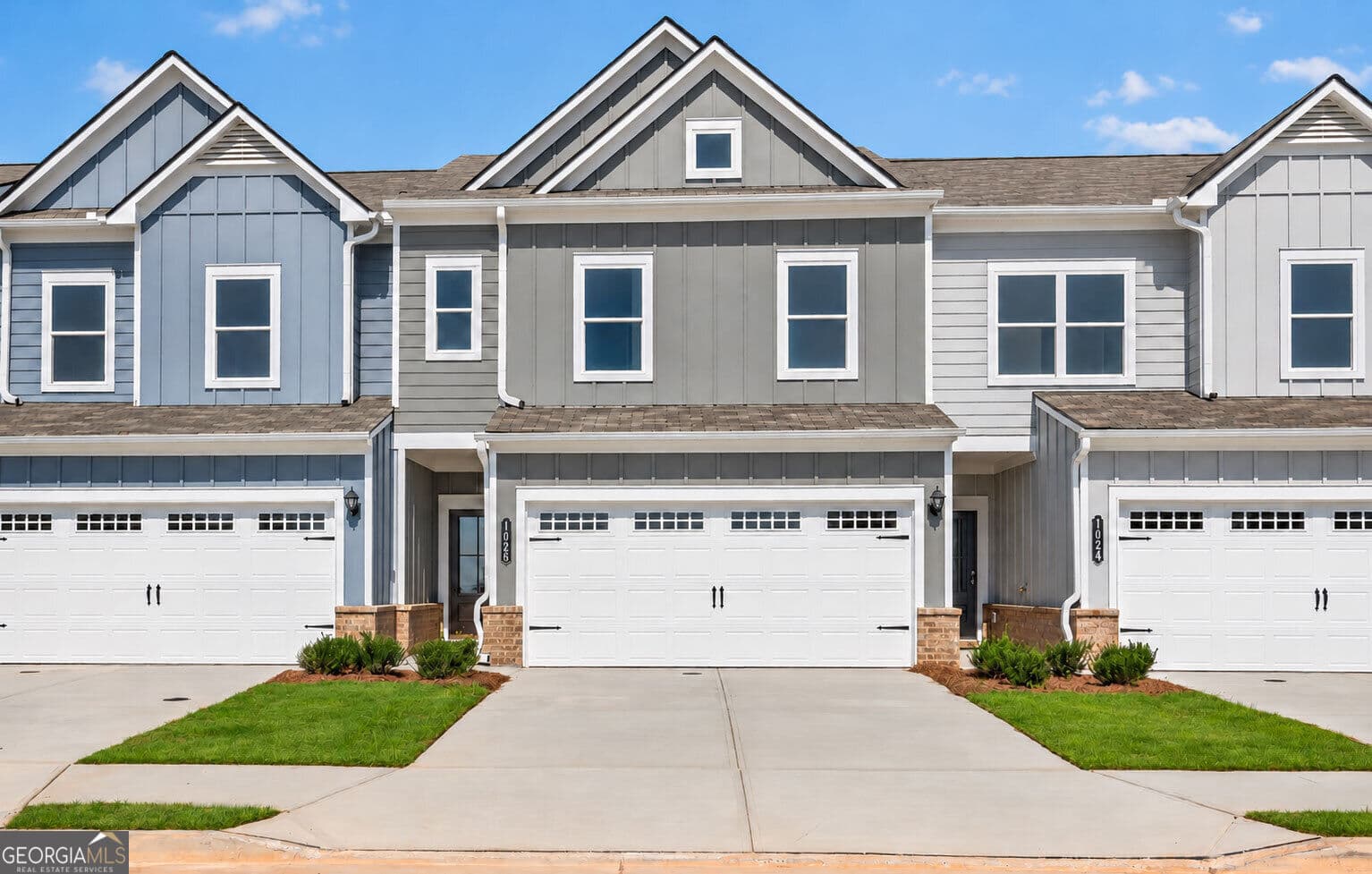 3 bedroom, 2.5 bathroom, 1,806 sq ft townhouse for sale at 1026 Stiles Circle 14, Cartersville, GA 30120