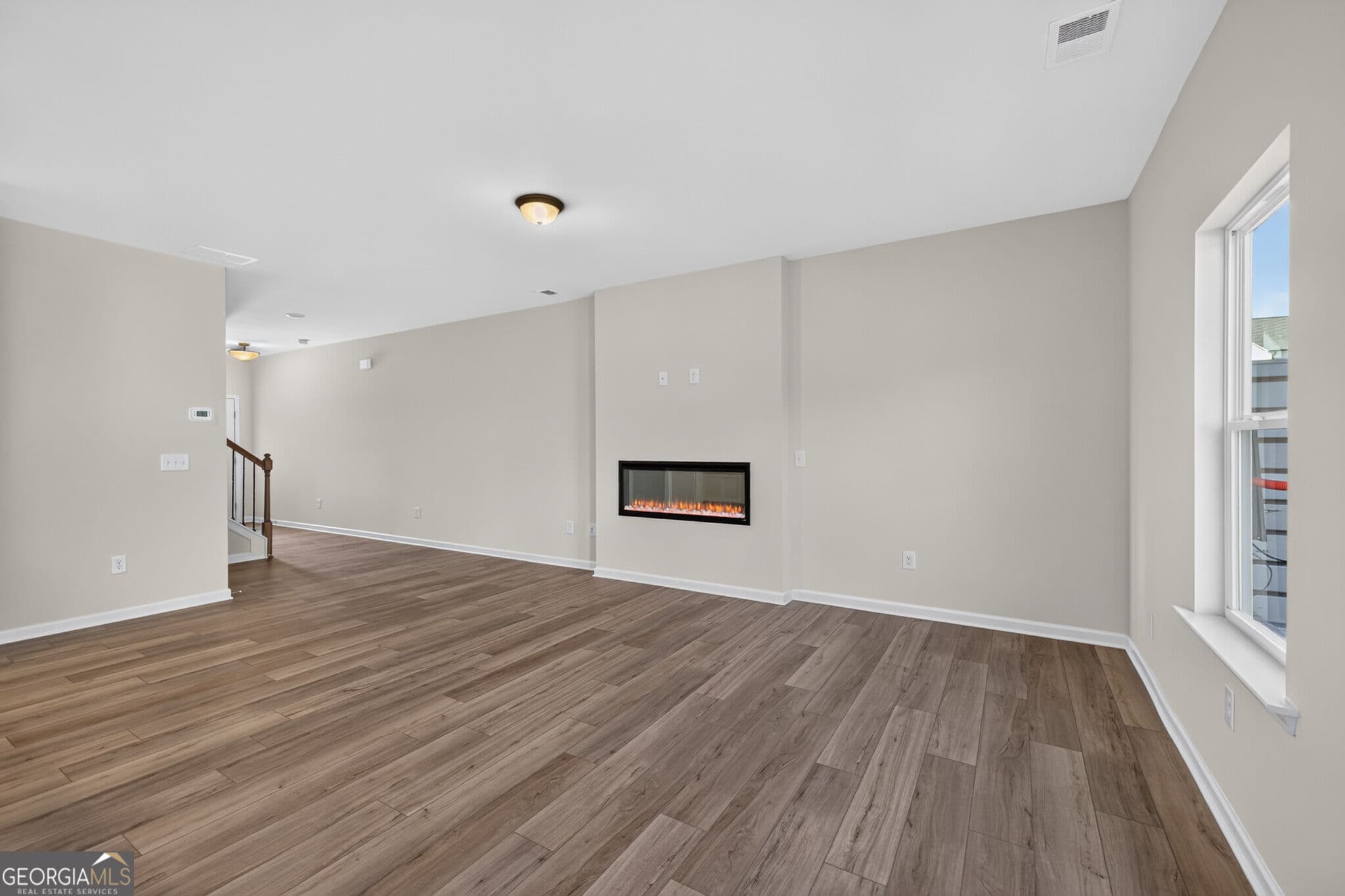 3 bedroom, 2.5 bathroom, 1,806 sq ft townhouse for sale at 1026 Stiles Circle 14, Cartersville, GA 30120 — photo 8