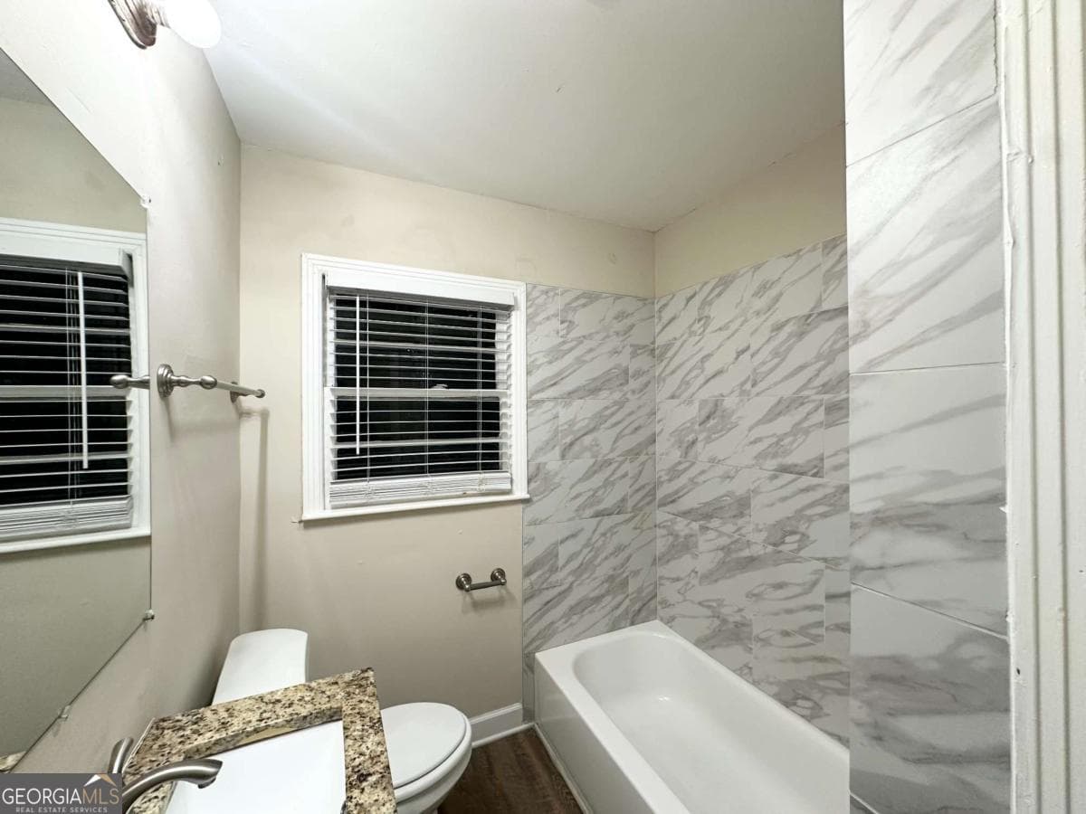 2 bedroom, 1 bathroom, 925 sq ft single family residence for sale at 2239 Nelms Drive, Atlanta, GA 30315 — photo 6