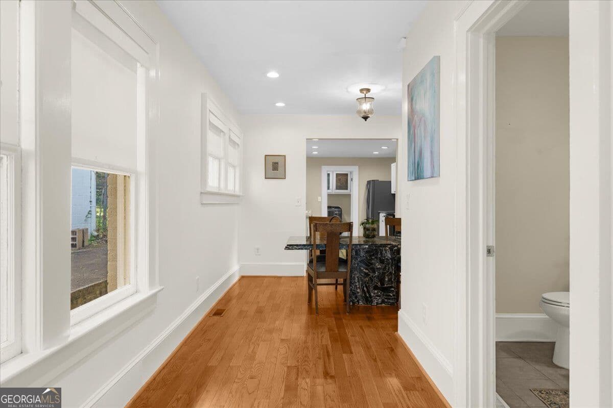 2 bedroom, 2 bathroom, 1,160 sq ft single family residence for sale at 87 Warren Street, Atlanta, GA 30317 — photo 9