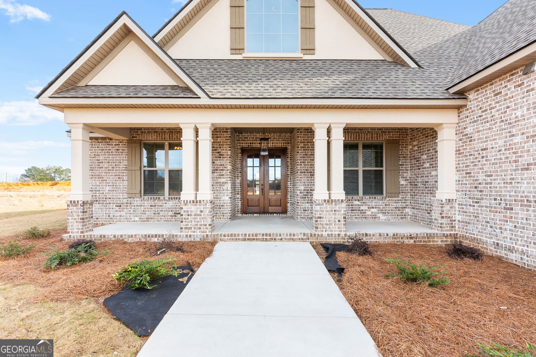 4 bedroom, 3.5 bathroom, 2,756 sq ft single family residence for sale at 136 Pridgen Pass, Perry, GA 31069 — photo 2
