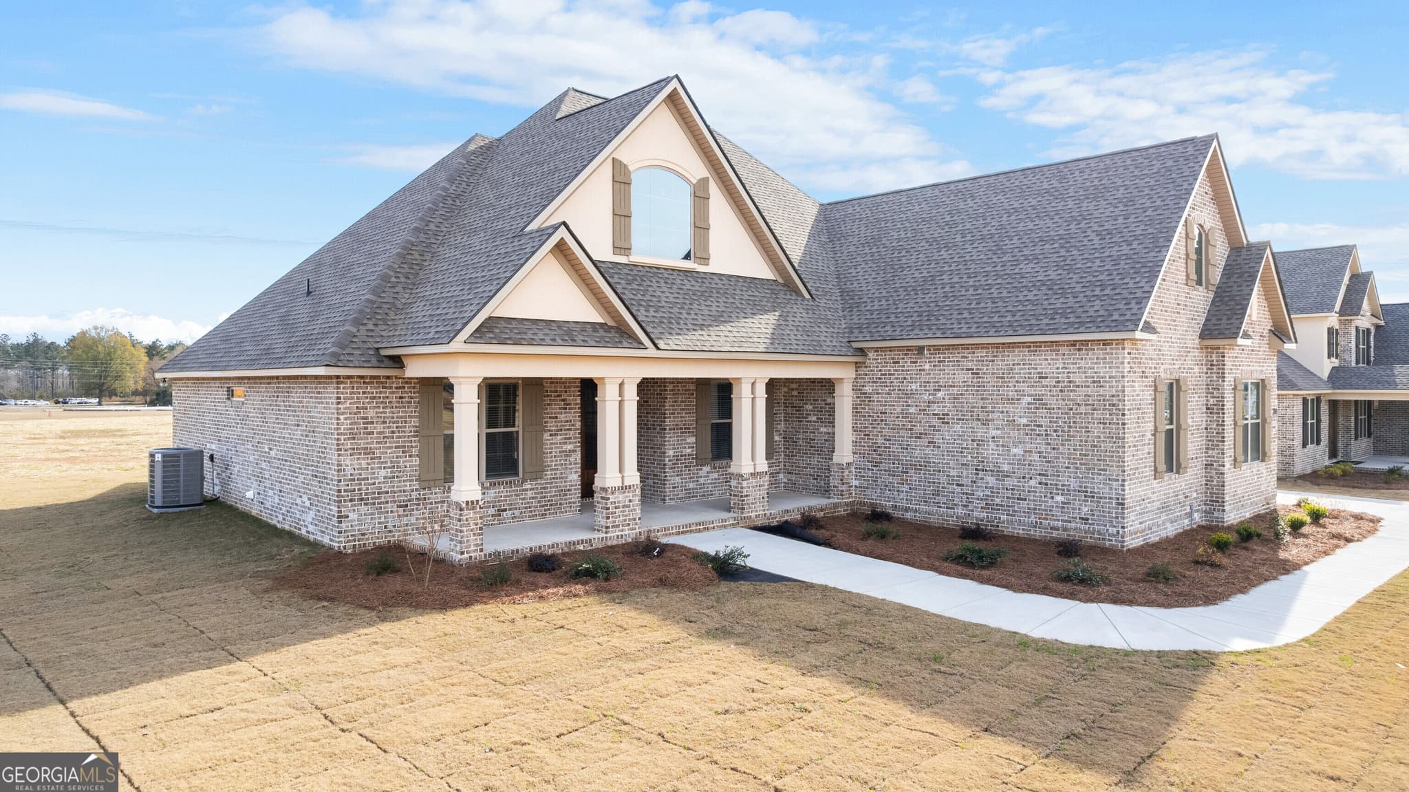 4 bedroom, 3.5 bathroom, 2,756 sq ft single family residence for sale at 136 Pridgen Pass, Perry, GA 31069 — photo 4