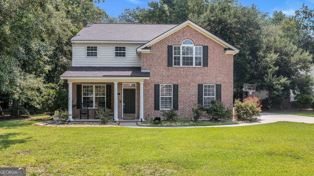 5 bedroom, 3.5 bathroom, 2,595 sq ft single family residence for sale at 210 Brown Thrush Road, Savannah, GA 31419 — photo 2