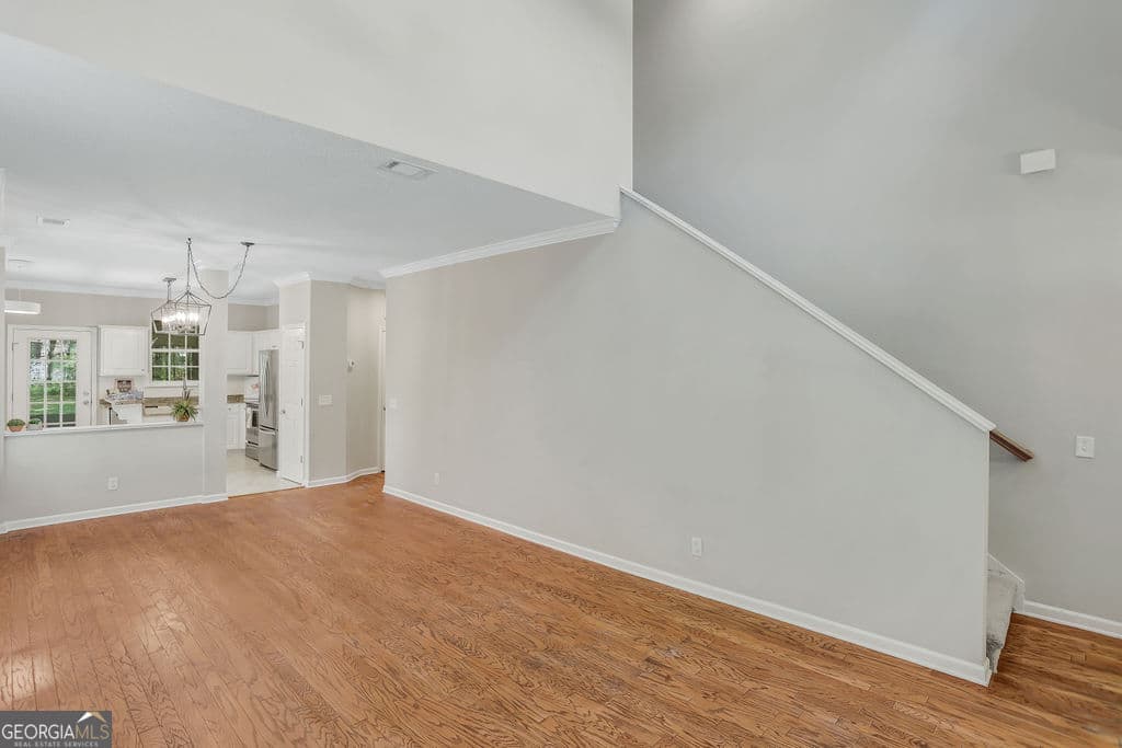 5 bedroom, 3.5 bathroom, 2,595 sq ft single family residence for sale at 210 Brown Thrush Road, Savannah, GA 31419 — photo 6