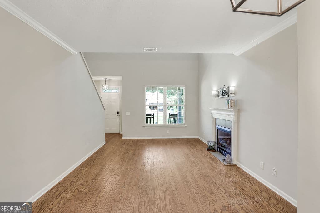 5 bedroom, 3.5 bathroom, 2,595 sq ft single family residence for sale at 210 Brown Thrush Road, Savannah, GA 31419 — photo 7