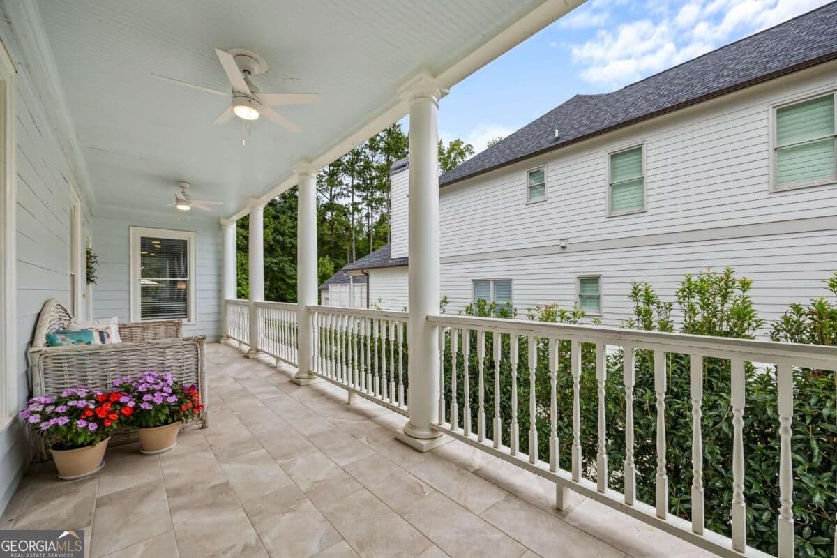 5 bedroom, 3.5 bathroom, 3,428 sq ft single family residence for sale at 1051 Copperville Drive, Watkinsville, GA 30677 — photo 5