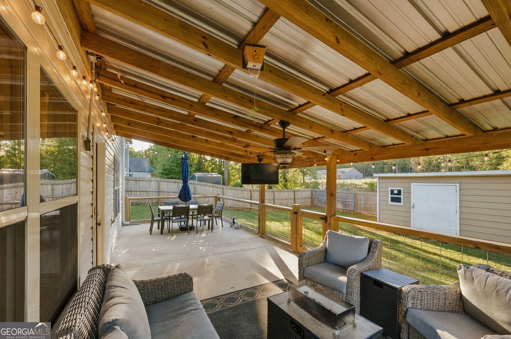 3 bedroom, 2.5 bathroom, 1,438 sq ft single family residence for sale at 408 Mossy Lane, Gray, GA 31032 — photo 3